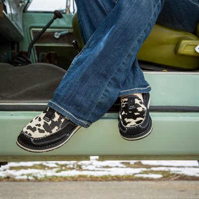 LADIES CRUISER ARIAT BLACK SUEDE / BALCK& WHITE HAIR